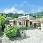 Owl Booking Villa Sedes - Dive Into Nature